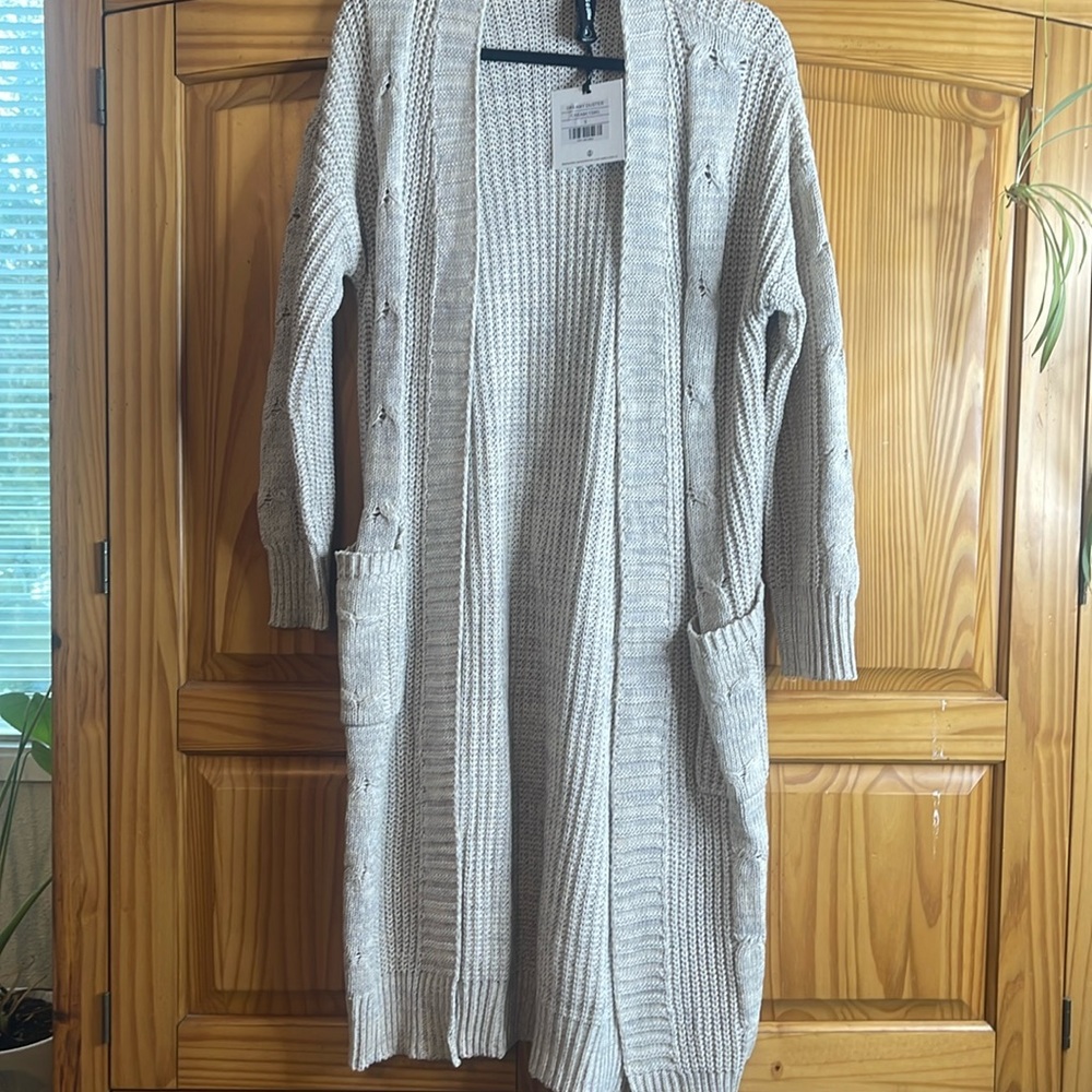 BNWT Agnes and Dora duster size small cream